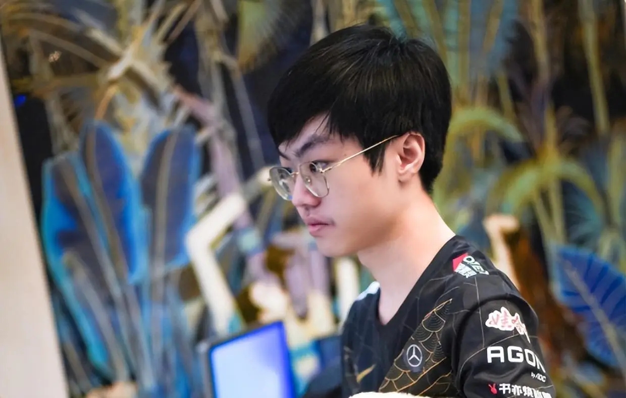 热火不断突破！，Uzi连续五场比赛得分超过比赛局势复杂气势如虹延续的简单介绍